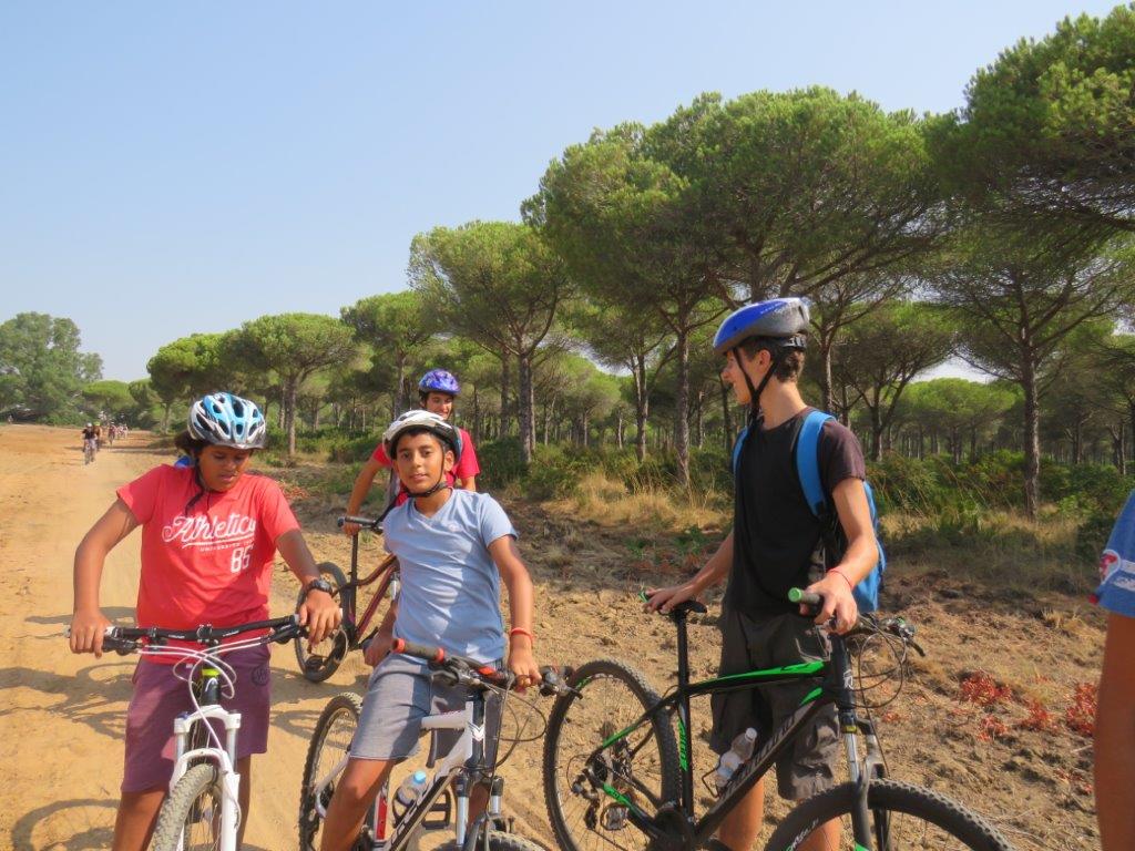 Village Camps International Summer Camp Chiclana, Spain 2017-07-28 https://www.villagecamps.com/journals_admin/images/1845-0778-file1 (95).jpg